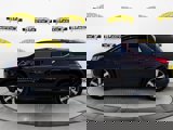 Used 2021 Chevrolet Traverse LT w/ LT Premium Package image 2