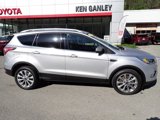 Used 2017 Ford Escape Titanium image 2