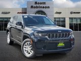 New 2025 Jeep Grand Cherokee Laredo image 1