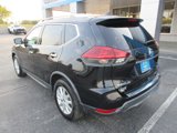 Used 2018 Nissan Rogue SV image 3