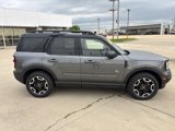 Used 2022 Ford Bronco Sport Outer Banks w/ Tech Package image 2