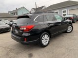 Used 2017 Subaru Outback 2.5i Premium image 5