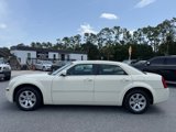 Used 2007 Chrysler 300 image 5