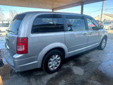 Used 2009 Chrysler Town & Country LX w/ PWR Convenience Group image 5