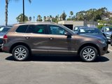 Used 2013 Volkswagen Touareg Sport image 2