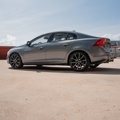 Used 2017 Volvo S60 T5 Dynamic w/ Vision Package image 3