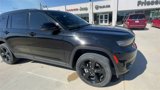Used 2023 Jeep Grand Cherokee L Laredo image 4