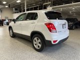 Used 2019 Chevrolet Trax LS w/ Fleet Convenience Package image 3
