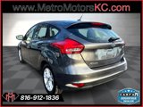 Used 2017 Ford Focus SE image 3