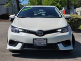 Used 2018 Toyota Corolla iM image 2