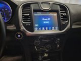 Used 2018 Chrysler 300 Touring L image 3