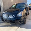 Used 2015 Nissan Rogue S w/ Convenience Package image 2