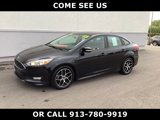 Used 2015 Ford Focus SE w/ SE Sport Package image 4
