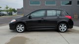 Used 2011 Nissan Versa SL image 2