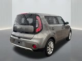 Used 2017 Kia Soul + image 5
