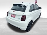 New 2024 FIAT 500 e (RED) image 4