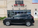 Used 2018 Nissan Rogue SV image 4