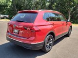 Used 2022 Volkswagen Tiguan SE image 3