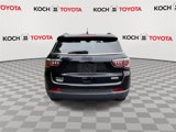 Used 2017 Jeep Compass Latitude w/ Popular Equipment Group image 5