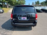 Used 2017 Dodge Grand Caravan SXT w/ Driver Convenience Group image 5