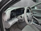 New 2025 Hyundai Elantra SEL image 3