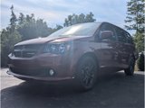 Used 2020 Dodge Grand Caravan SXT w/ Driver Convenience Group image 3
