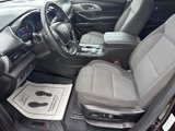 Used 2021 Chevrolet Traverse LT image 6