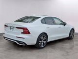 Used 2022 Volvo S60 T8 R-Design Expression image 4