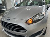 Used 2019 Ford Fiesta SE image 2