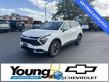 Used 2023 Kia Sportage LX image 3