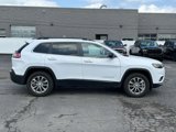 Used 2022 Jeep Cherokee Latitude Lux image 2