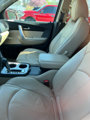 Used 2011 GMC Acadia SLT image 3
