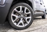 Used 2017 Jeep Renegade Latitude image 2