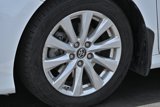 Used 2019 Toyota Camry LE image 3