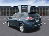 Used 2016 Nissan Rogue SV image 3