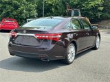 Used 2013 Toyota Avalon Limited image 2
