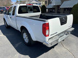 Used 2015 Nissan Frontier SV image 3