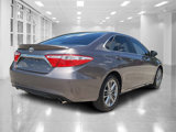 Used 2017 Toyota Camry SE image 3