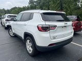 Used 2022 Jeep Compass Latitude image 3