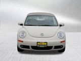 Used 2006 Volkswagen Beetle Convertible w/ Package 2 image 2