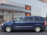 Used 2012 Chrysler Town & Country Touring w/ Entertainment Group #1 image 2