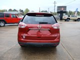 Used 2016 Nissan Rogue SV w/ SV Premium Package image 4