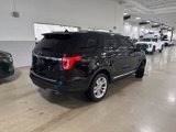 Used 2018 Ford Explorer XLT w/ Equipment Group 202A image 4