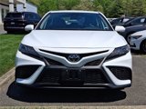 Used 2023 Toyota Camry SE image 2