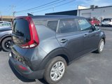 Used 2022 Kia Soul LX image 4