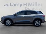 Used 2022 Ford Escape SE image 2