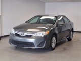 Used 2013 Toyota Camry LE image 2