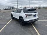 Used 2025 Chevrolet Equinox LT w/ Convenience Package II image 4