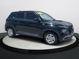 Certified 2021 Hyundai Venue SE image 2