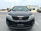 Used 2015 Kia Sorento LX image 2